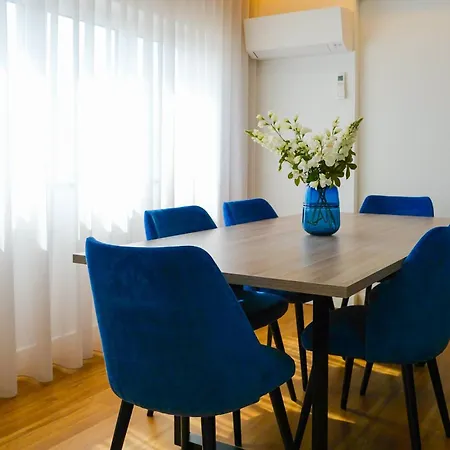 Blue Dreams Apartment *